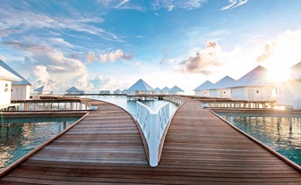 Diamonds Thudufushi Beach & Water Villas