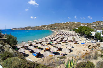 Super Paradise Beach bei Mykonos Stadt © Lagui / shutterstock.com