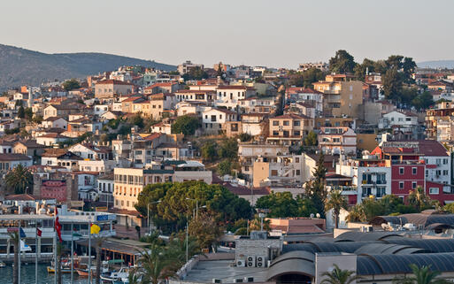 Kuşadası bei Tagesanbruch © Tony Moran / Shutterstock.com