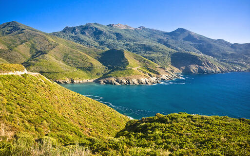 Auf dem Weg zu der Halbinsel Cap Corse © Anilah / Shutterstock.com
