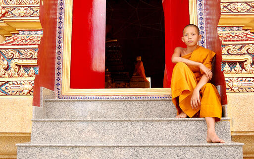 Buddhistischer Mönch © sutsaiy / shutterstock.com
