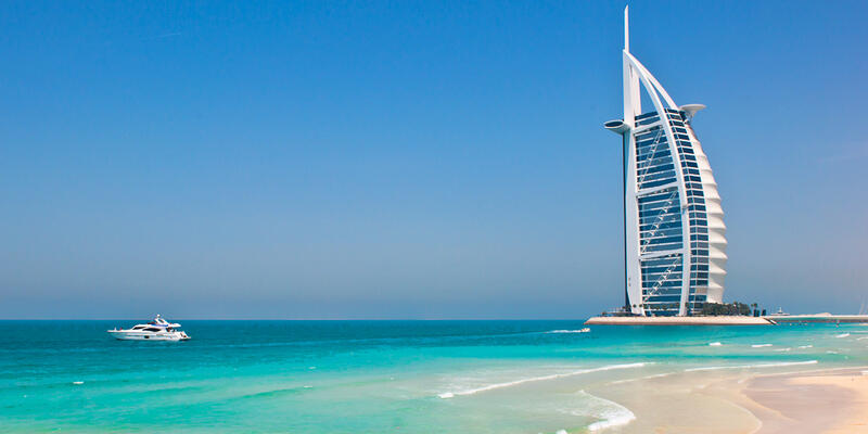 Das Luxushotel Burj Al Arab in Dubai