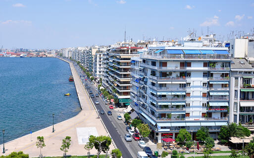 Die Hafenpromenade von Thessaloniki © Patrik Mezirka / Shutterstock.com