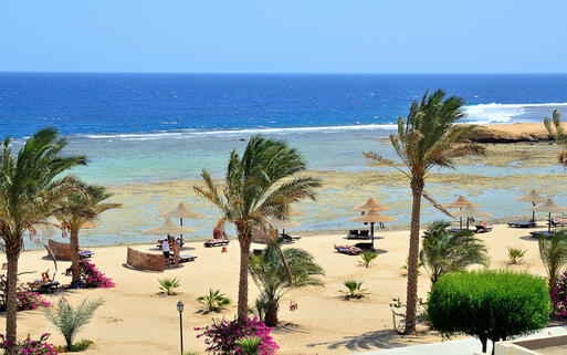 Der Strand Kahramana in Marsa Alam © maudanros / Shutterstock.com