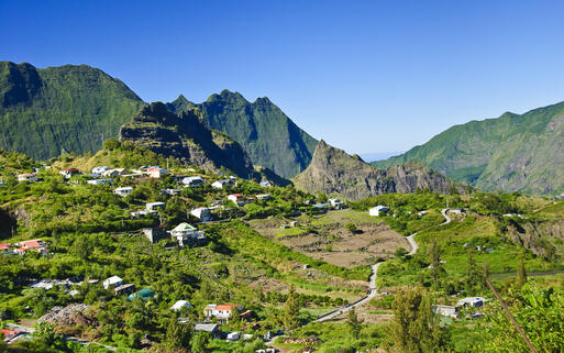 Blick auf Cilaos © Sebastien Burel / Shutterstock.com