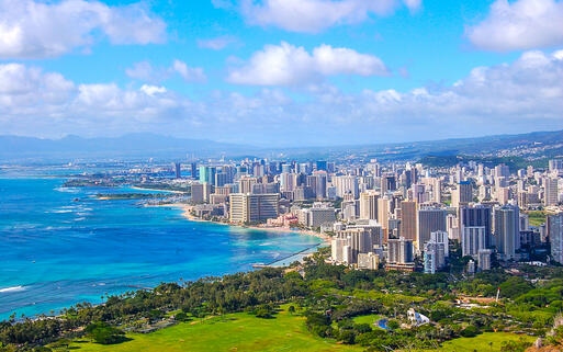 Blick auf Waikiki und Honolulu, Hawaii Insel Oahu, USA © lauraslens / Shutterstock.com