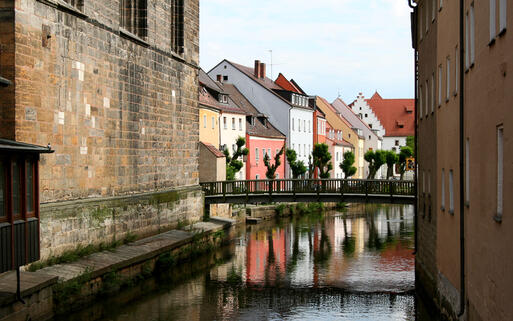 Brücke in Amberg © Hallgerd / shutterstock.com