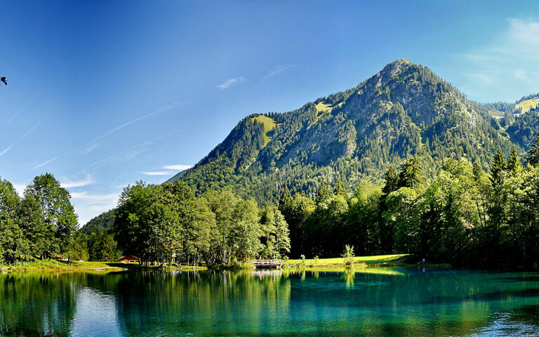 Kleiner See nahe Oberstdorf © fotoping / shutterstock.com