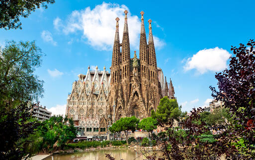 Sagrada Familia Kirche, Barcelona © Migel / Shutterstock.com