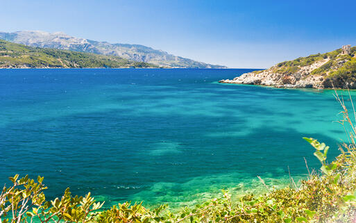 Eine traumhafte Bucht bei Mourtia © DOPhoto / Shutterstock.com