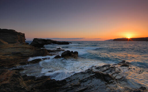 Felsküste vor Marmaris bei Sonnenuntergang, Türkei © Nick K. / Shutterstock.com