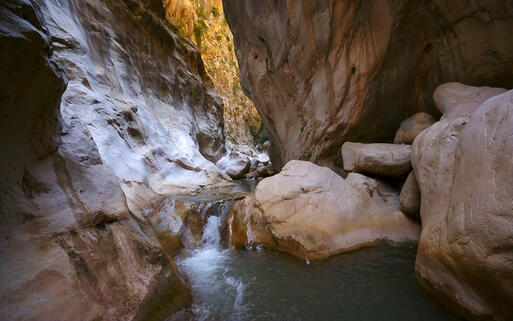 Der berühmte Göynük-Canyon in Beldibi © Solodov Alexey / Shutterstock.com