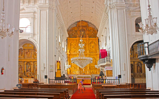Die Kirche des heiligen Franz von Assisi in Goa © Alexandra Lande / Shutterstock.com