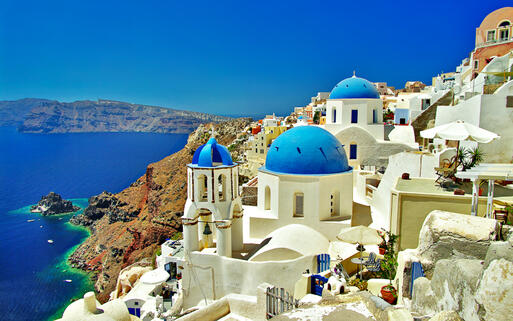 Blick über Santorin © leoks / Shutterstock.com